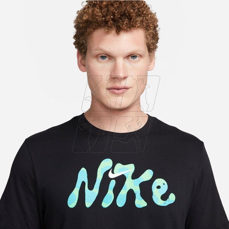 4. Koszulka Nike DF M FJ2367-010