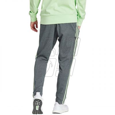 3. Spodnie adidas Essentials Single Jersey Tapered Open Hem 3-Stripes M IS1367