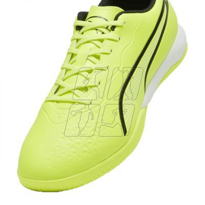 4. Buty piłkarskie Puma King Match IT M 107261 04