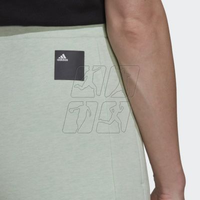 4. Spodnie adidas Mission Victory Slim-Fit High-Waist Pants W HC8813