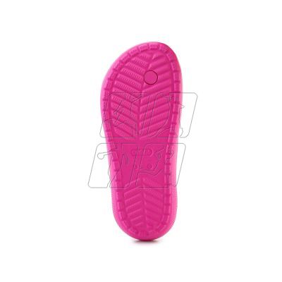 4. Japonki Crocs Classic Flip V2 W 209402-6UB