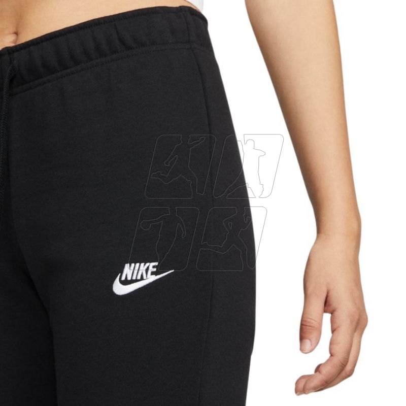4. Spodnie Nike NSW Club Fleece W DQ5174 010