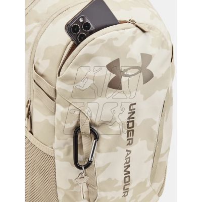 4. Plecak Under Armour 1384672-110