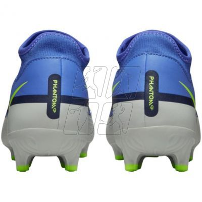4. Buty piłkarskie Nike Phantom GT2 Academy DF FG/MG M DC0797 570