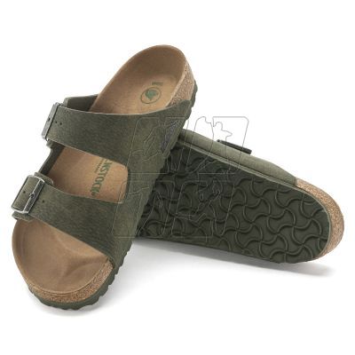 7. Klapki Birkenstock Arizona Vegan Microfaser Regular damskie-męskie Desert Dust Thyme na szeroką stopę wegańskie (1024550)