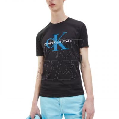 2. Koszulka Calvin Klein Slim Fit M J30J325542