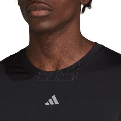 5. Koszulka adidas Techfit Aeroready Long Sleeve Tee M HP0626