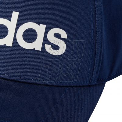 3. Czapka z daszkiem adidas Daily Cap JF4350