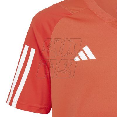 4. Koszulka adidas FC Bayern Training JSY Jr IQ0613