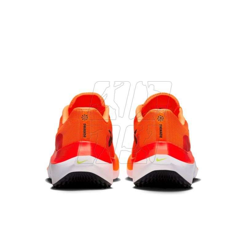 5. Buty Nike Zoom Fly 5 M DM8968-800