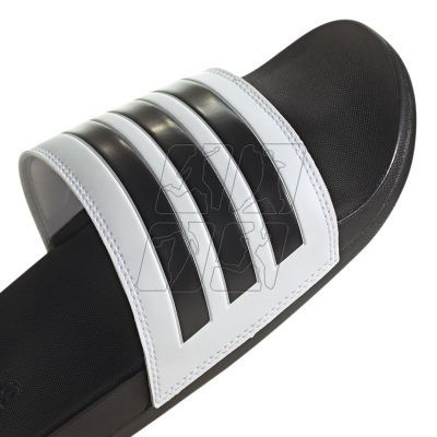 4. Klapki adidas adilette Comfort Slides czarno-białe GZ5893