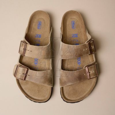 9. Klapki Birkenstock Arizona Soft Footbed Oiled Leather Tabacco Brown narrow wąskie damskie/męskie (0552813)