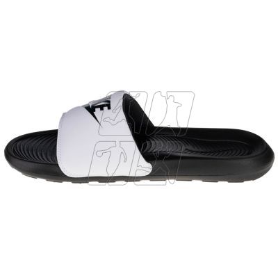 2. Klapki Nike Victori One Shower Slide CN9675-005