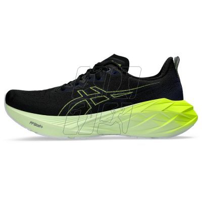 6. Buty Asics Novablast 4 M 1011B693-003