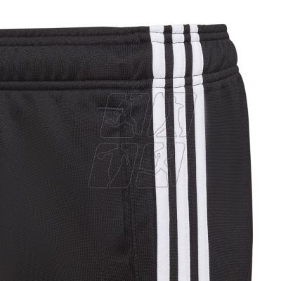 5. Spodenki adidas Designed 2 Move 3-Stripes Shorts Jr HI6833