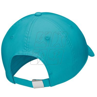 4. Czapka z daszkiem Nike DF Club Cap FB5372-345