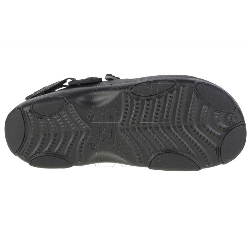 4. Sandały Crocs Classic All-Terrain Sandal M 207711-001