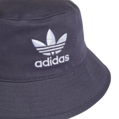 3. Czapka adidas Adicolor Trefoil Bucket Hat HD9710