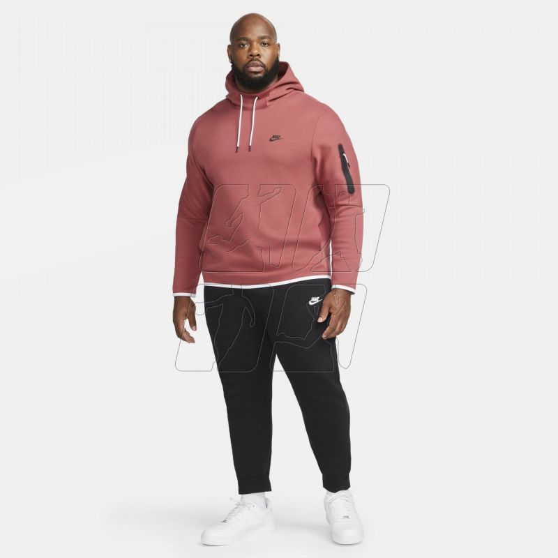 5. Bluza Nike Sportswear Tech Fleece M DD5174-661
