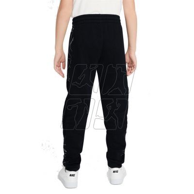 2. Spodnie Nike Sportswear Club Jr DJ5516-010