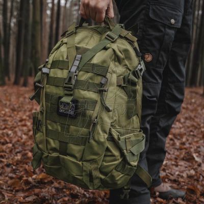 8. Plecak turystyczny Offlander Survival Trekker 25L OFF_CACC_34GN