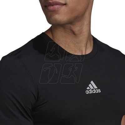 4. Koszulka kompresyjna adidas Techfit Base Short Sleeve M GU4906
