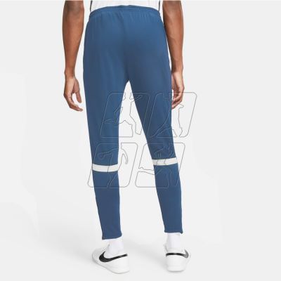 2. Spodnie Nike DF Academy M CW6122 410