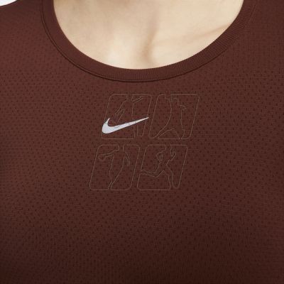 3. Koszulka Nike Dri-FIT ADV Aura W DD0588-273