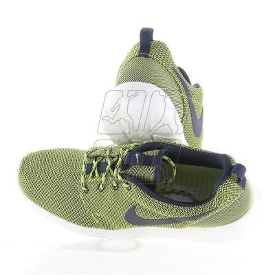 4. Buty Nike Rosherun W 511882-304