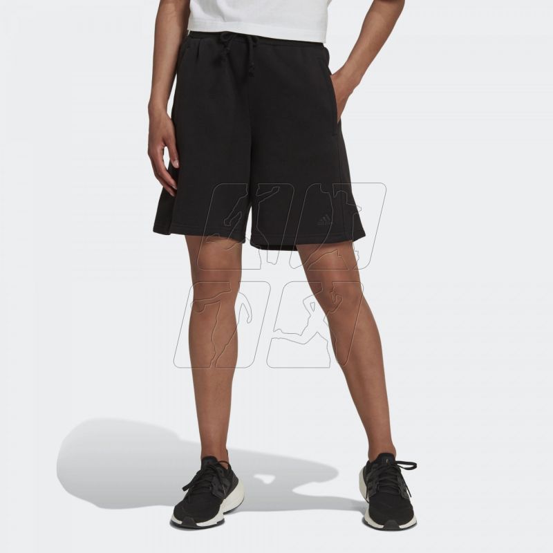 Spodenki adidas All Szn Fleece Shorts W HJ7999