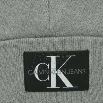 3. Czapka Calvin Klein Jeans Monologo Patch Non-Rib Beanie K50K506246
