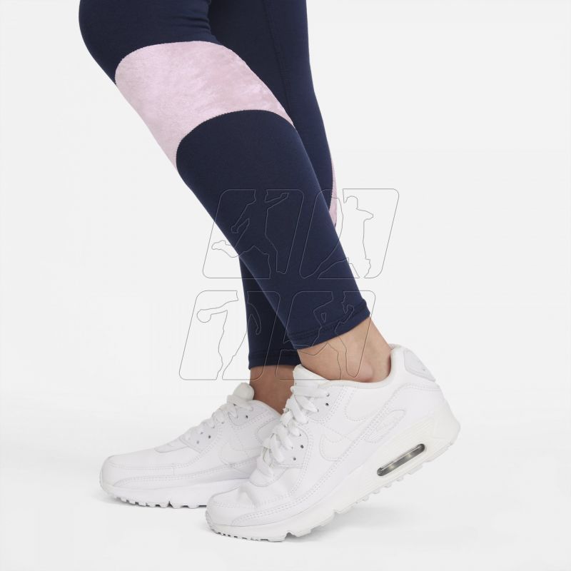 5. Spodnie Nike Air Jr DJ5818-410