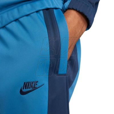 6. Dres Nike Nsw Essentials M DM6843 408