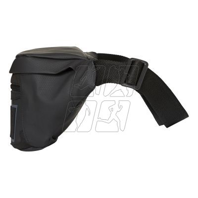 2. Saszetka, nerka New Balance Legacy Waistbag LAB23105BKK