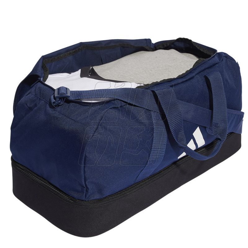 5. Torba adidas Tiro Duffel Bag BC M IB8650