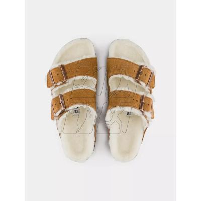 8. Klapki Birkenstock Arizona Shearling Mink W 1001135