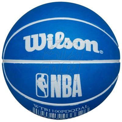 6. Piłka do koszykówki Wilson NBA Dribbler Dallas Mavericks Mini Ball WTB1100PDQDAL