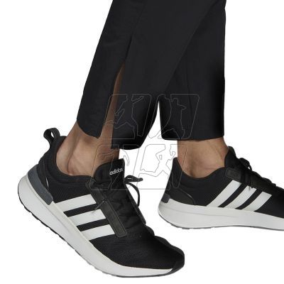 5. Spodnie adidas Essentials Small Logo Woven Cargo 7/8 Pants M HE1859