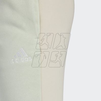 3. Spodnie adidas Essentials Colorblock Fleece Pants W HK2883