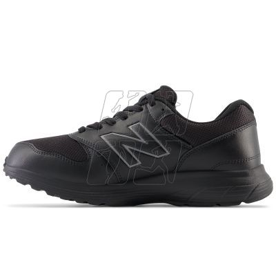 4. Sneakersy sportowe męskie New Balance 550 buty do treningu skórzane czarne (MW550BK4)