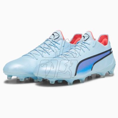 9. Buty piłkarskie Puma King Ultimate FG/AG M 107563-02