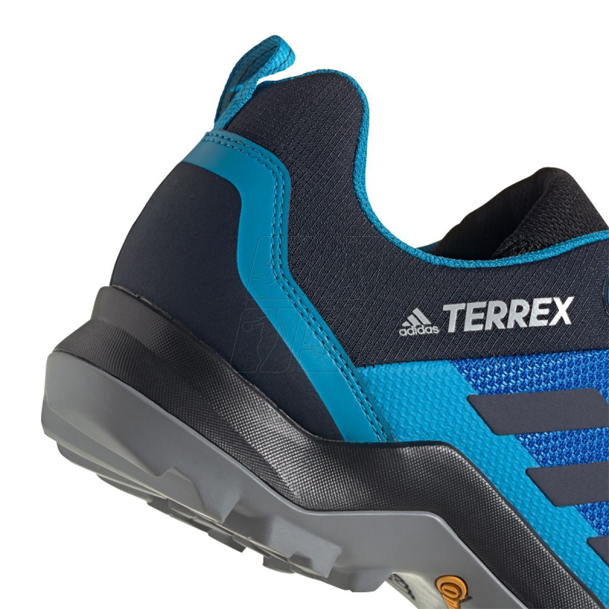 adidas terrex ax3 eg6176