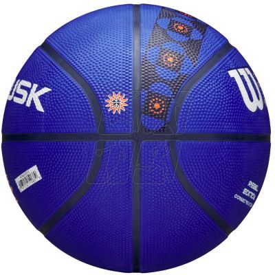 4. Piłka do koszykówki Wilson WNBA Rebel Edition Connecticut Sun WZ4021203XB