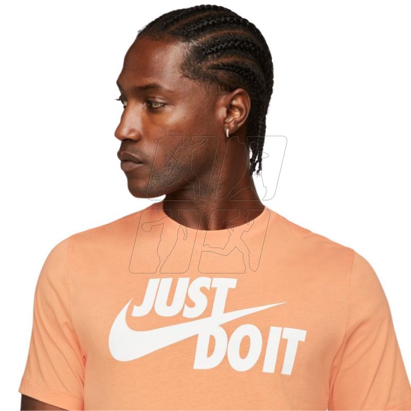 4. Koszulka Nike Tee Just Do It Swoosh M AR5006 871