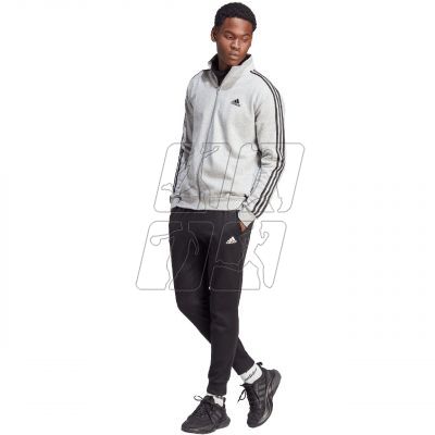 4. Dres adidas Basic 3-Stripes Fleece M IA3073