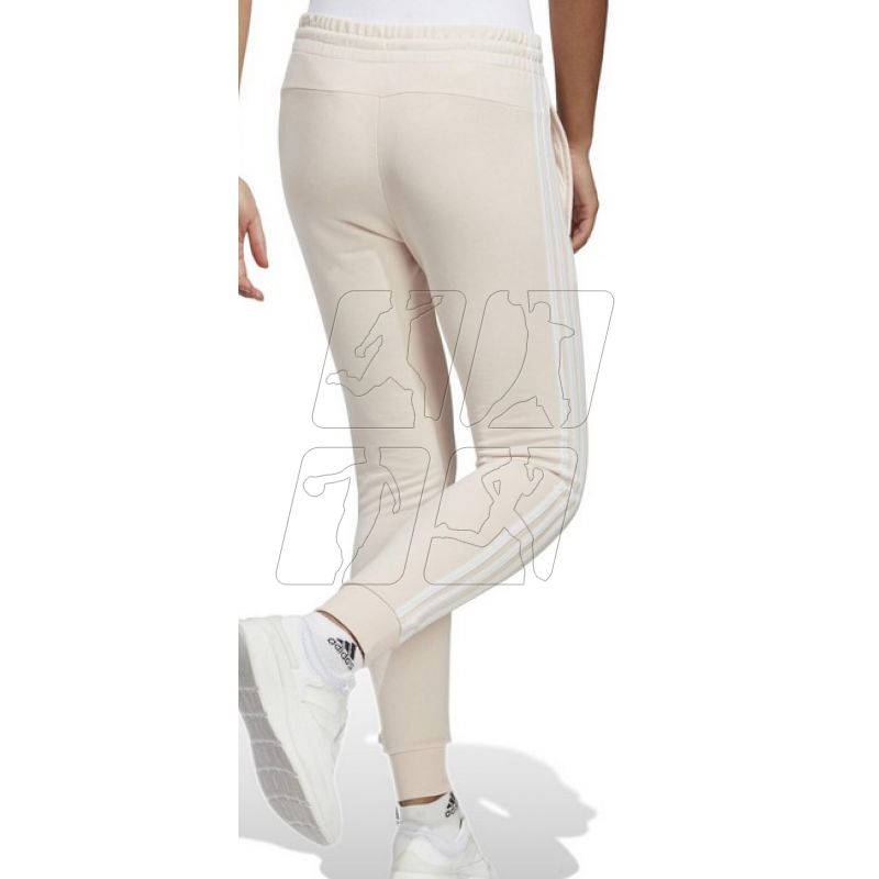 3. Spodnie adidas 3 Stripes FT TC Pants W IC9924