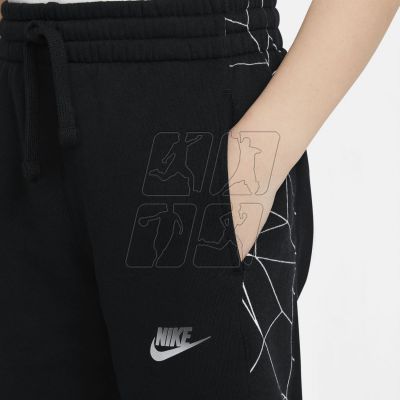 3. Spodnie Nike Sportswear Club Jr DJ5516-010