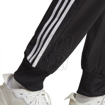 7. Spodnie adidas Aerorady Essentials Tapered Cuff Woven 3-Stripes M IC0041