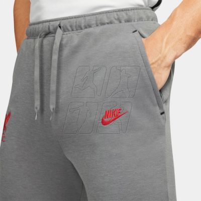 3. Spodnie Nike Liverpool FC M DB7876 088