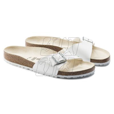 4. Klapki damskie Birkenstock Madrid Birko-Flor White białe regular szerokie (0040731)